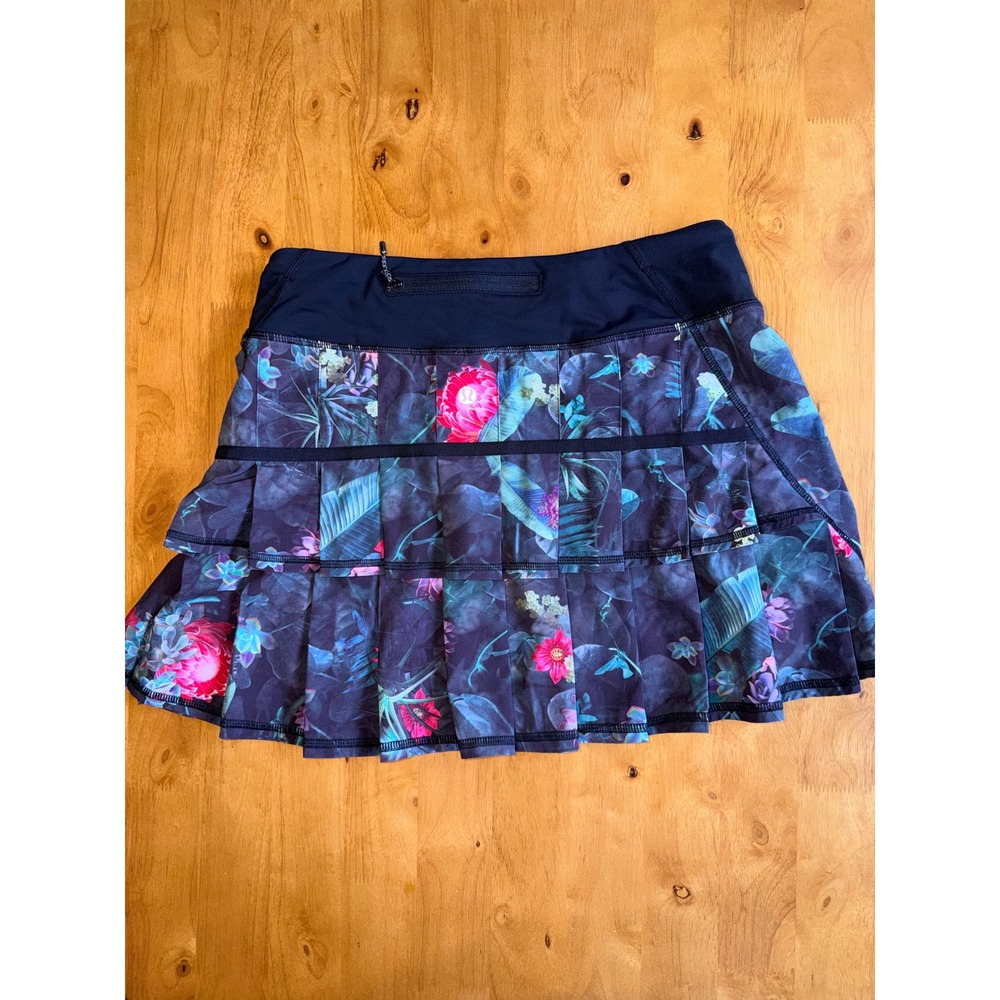 Lululemon Pace Setter Skirt Floral Dark Fuel Multi Pleated Running Tennis Size 4